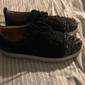 christian louboutin white/black low top rubber sole with spikes and red bottom